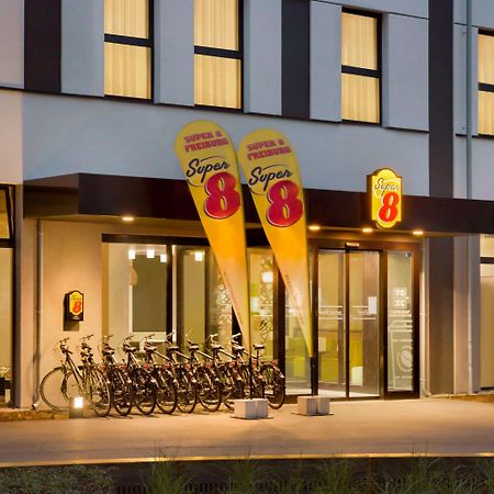 Super 8 Freiburg Hotel Kültér fotó
