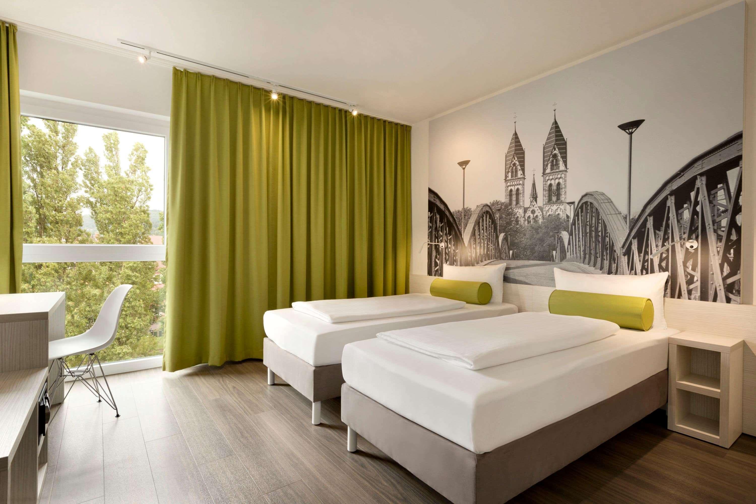 Super 8 Freiburg Hotel Kültér fotó