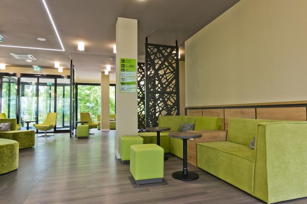 Super 8 Freiburg Hotel Kültér fotó